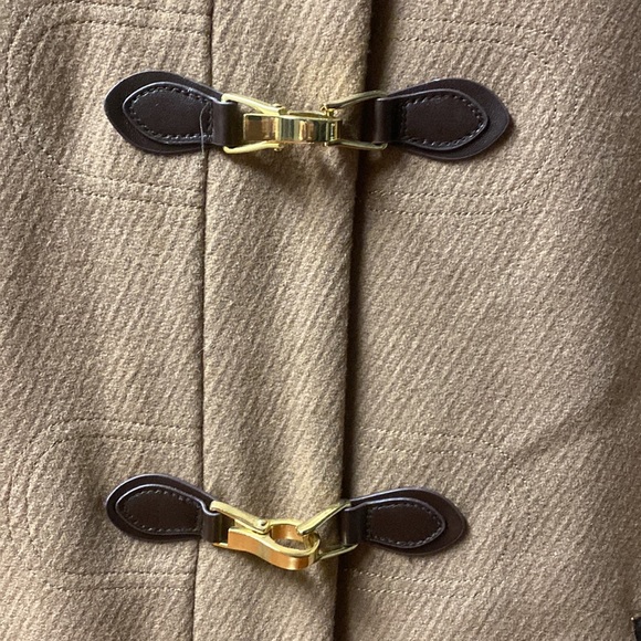 Camel coat - Picture 2 of 4